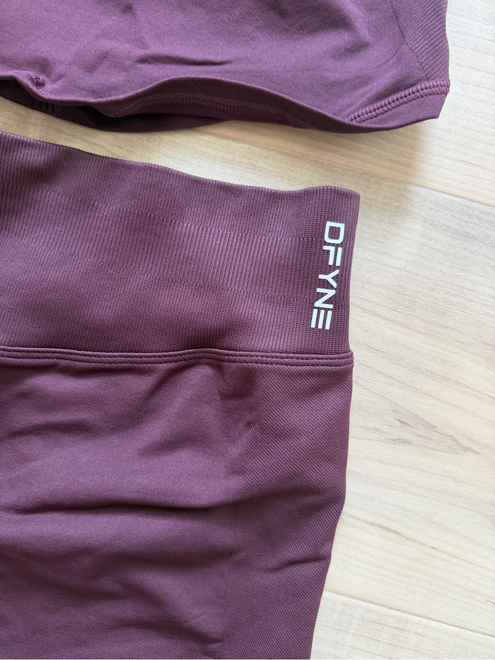 DFYNE women workout set as new - Picture 2 of 6